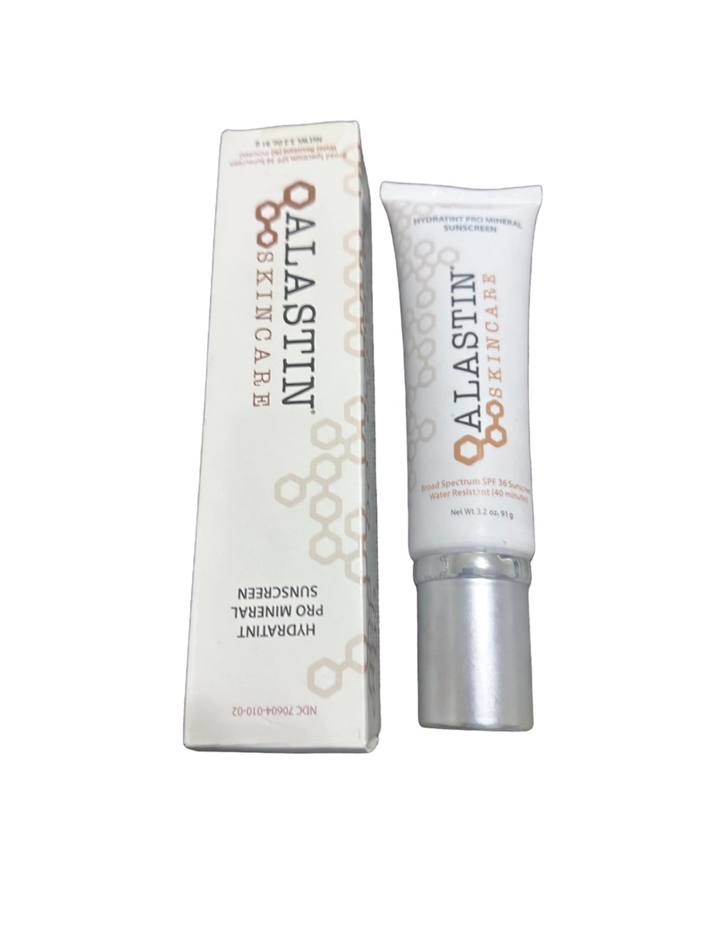 Alastin Skincare Hydra Tint Pro Mineral
Broad Spectrum